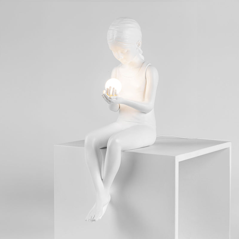 Seletti Scultura in resina con luce LED Innerglow Mini - Girl