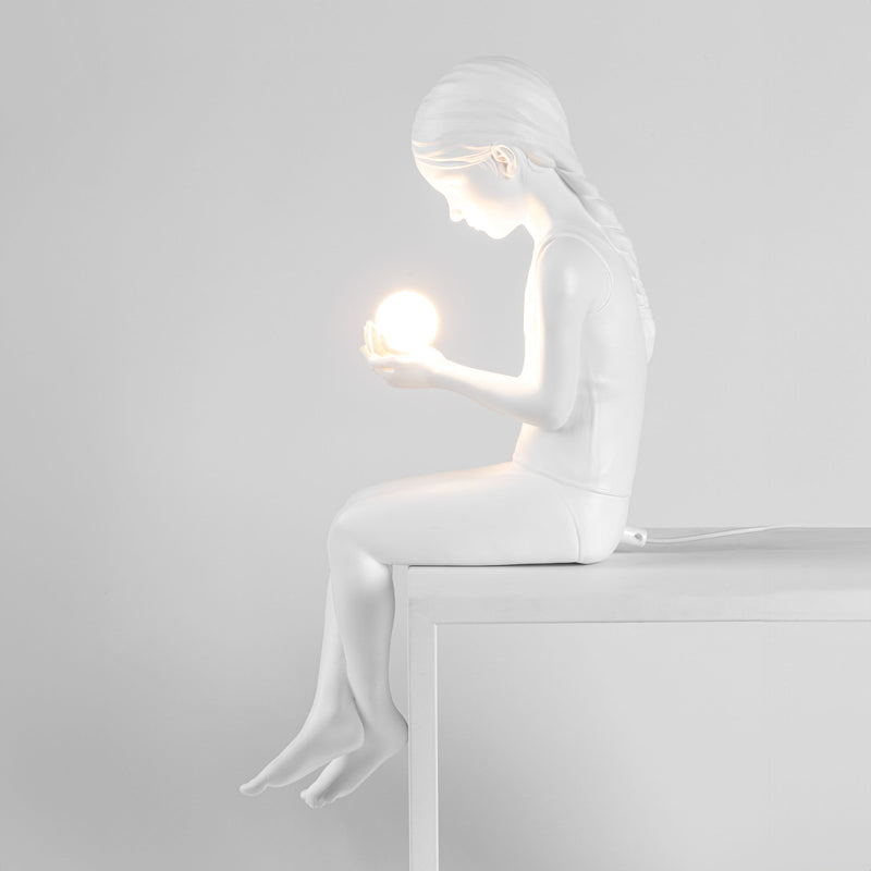 Seletti Scultura in resina con luce LED Innerglow Mini - Girl